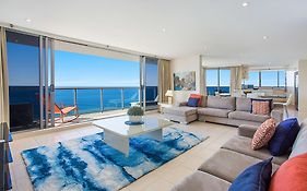 Peninsula Apartments Hosted By Gold Coast Holiday Stays